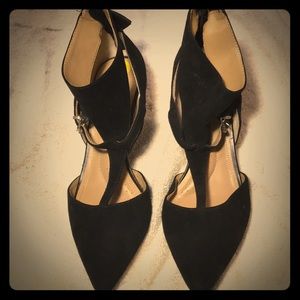 Suede designer 1 1/2 inch heel shoes